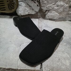 Vivaia Cloud Walker Slip On Square Toe Flats Mules Black Women Sz 39/ 9